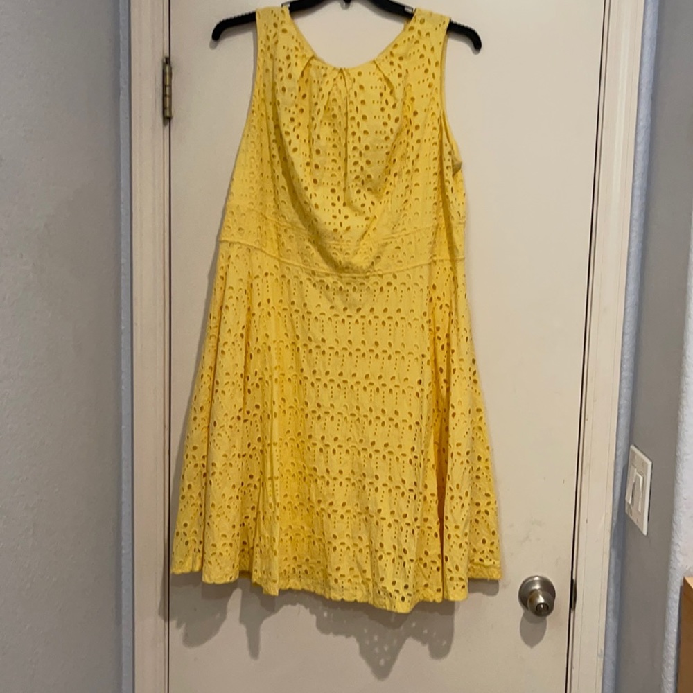 Yellow spring/summer dress